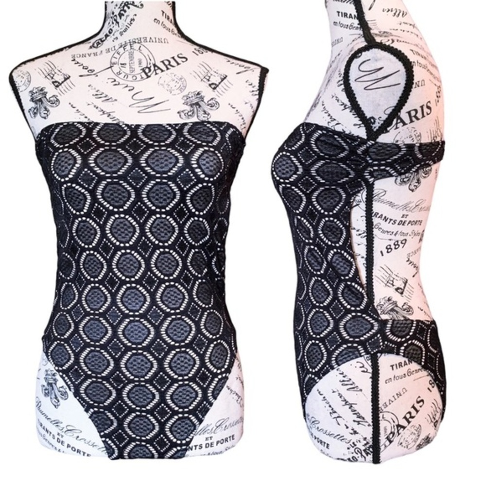 RIS-K Crochet One Piece Swimsuit in Black Lace Nude Size Small NEW nwot
